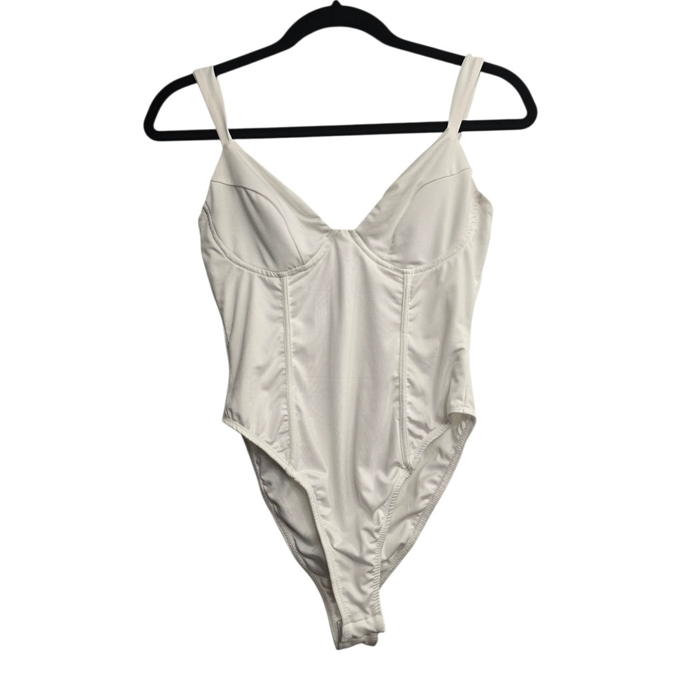 Princess Polly White Corset Bodysuit US 6 Minimalist Chic Clean Girl Going Out